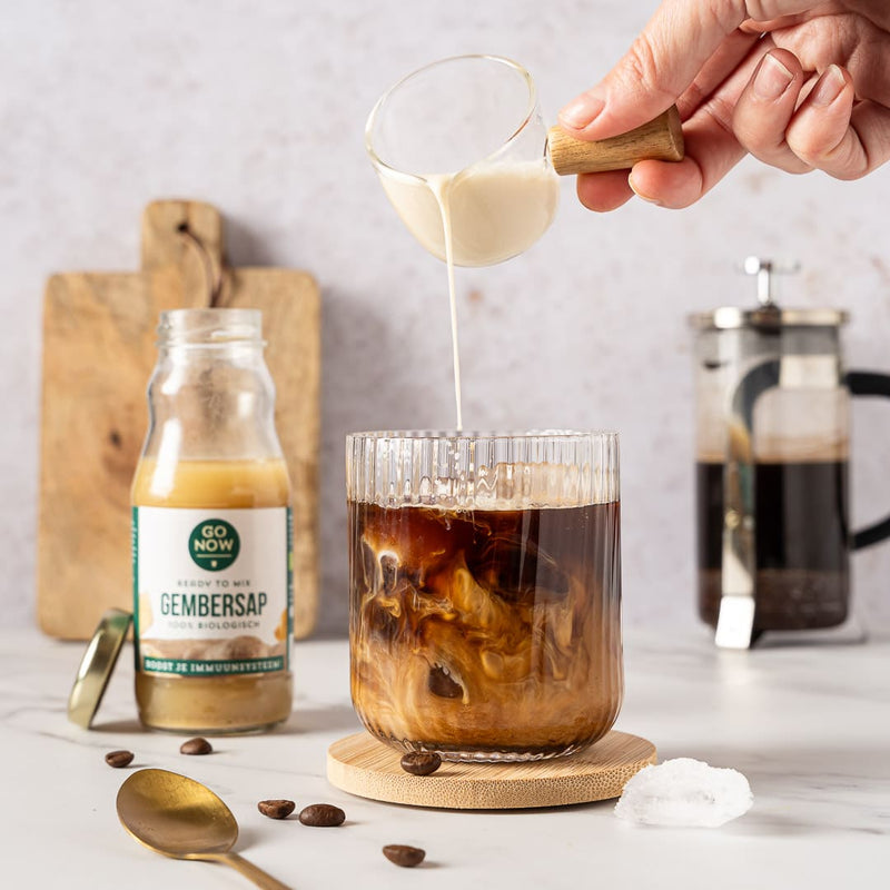 Café Glacé Frais avec Jus de Gingembre